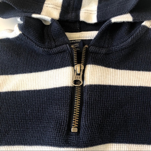 BabyGap waffle knit hoodie - Picture 5 of 5